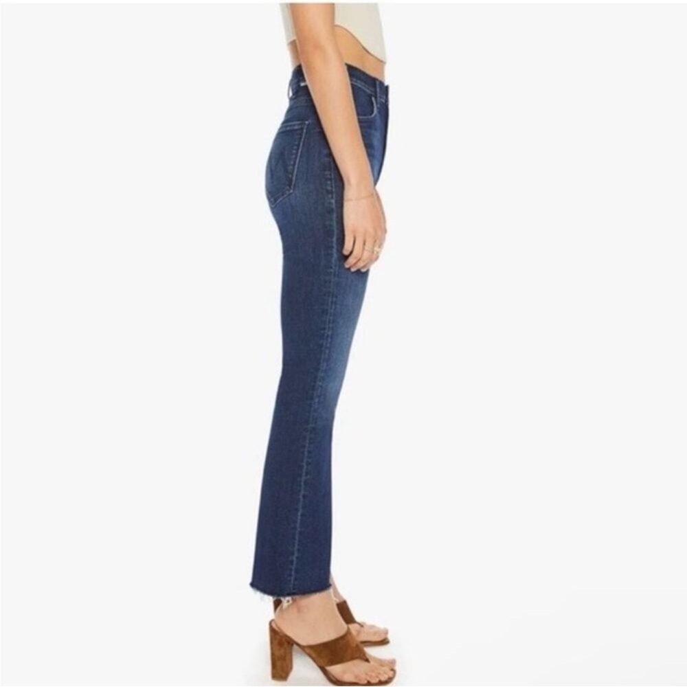 MOTHER superior jeans hustler flood fray dark wash beer me sz 26